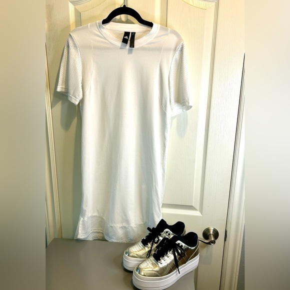 adidas Dresses & Skirts - 🎾⛳️”Adidas” NWOT White Sport Dress w/ Vented Short Sleeves and Hem Size S